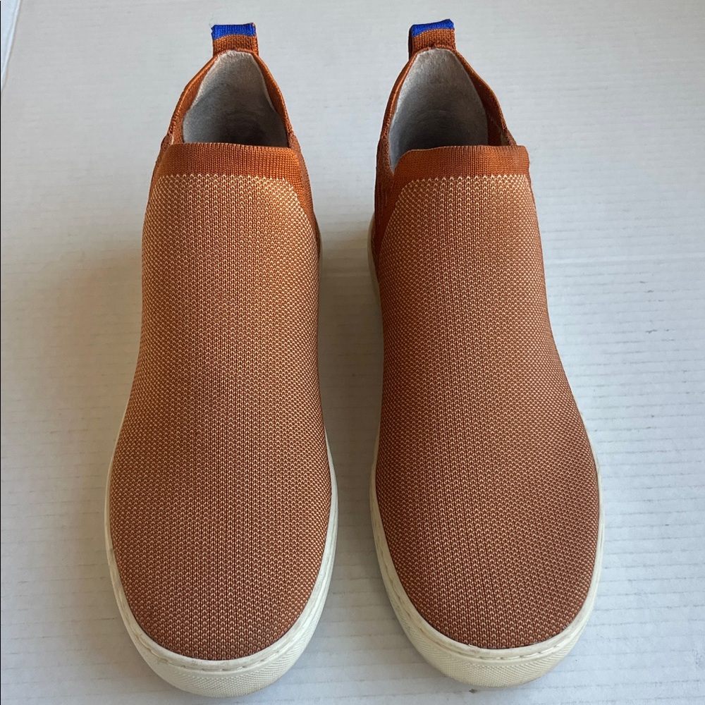 Rothy’s Chelsea Boots In Fawn